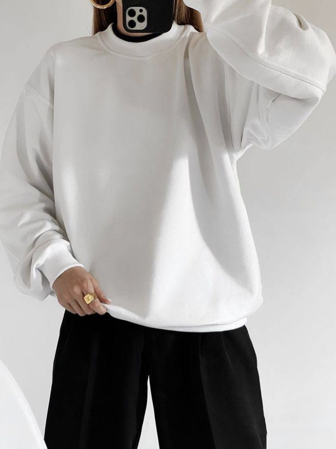 Round Neck Dropped Shoulder Long Sleeve Sweatshirt